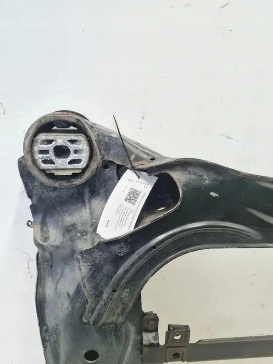 Etujarrupalat OEM 4E0399313C Audi 4.0L Diesel-malleille image 6