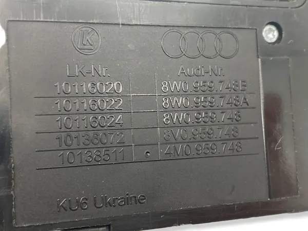 AUDI A4 B9 Zetelverstelknop 8W0959748B image 7