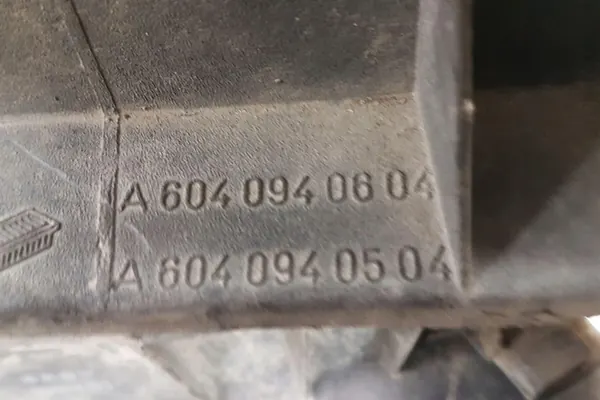 Ilmansuodattimen kotelo MERCEDES-BENZ E (W211) 2.2L diesel A6040940604 image 6