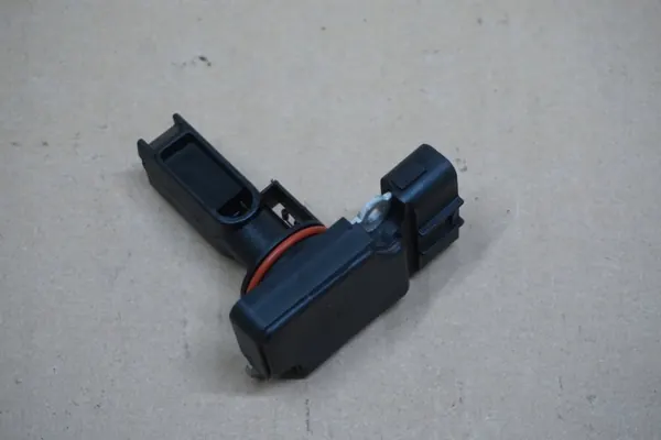 Debietmeter OEM RAV4 II voor 2.0 D4D 2000-2005 image 2