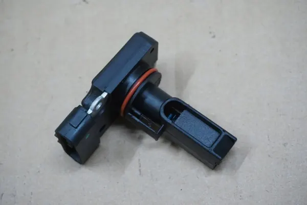 Debietmeter OEM RAV4 II voor 2.0 D4D 2000-2005 image 4