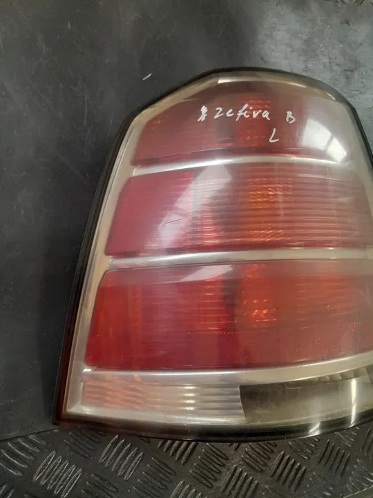 Opel Zafira B Lámpara Trasera Izquierda 93190792 image 3