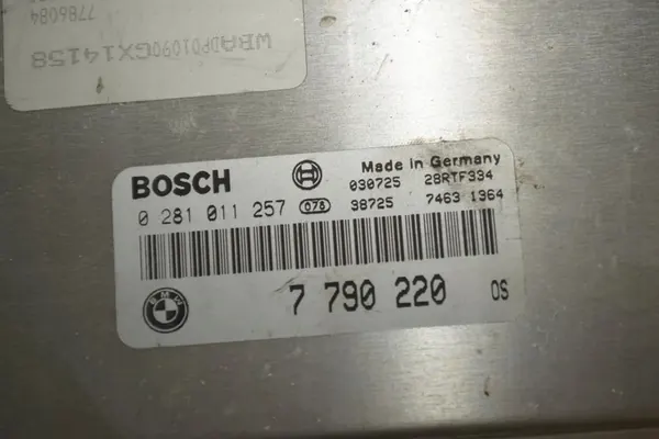 Ontstekingsset BMW 5 Touring (E39) 2.5L 2003 61350411722 image 7