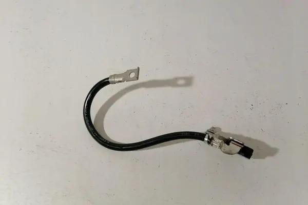 Klema minusowa BMW 3 TOURING 2014 image 3