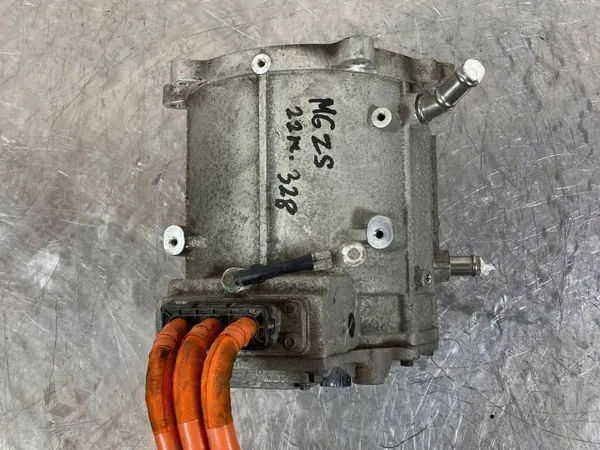 Motor elétrico MG ZS OEM TZ204XS1481 - Usado image 8