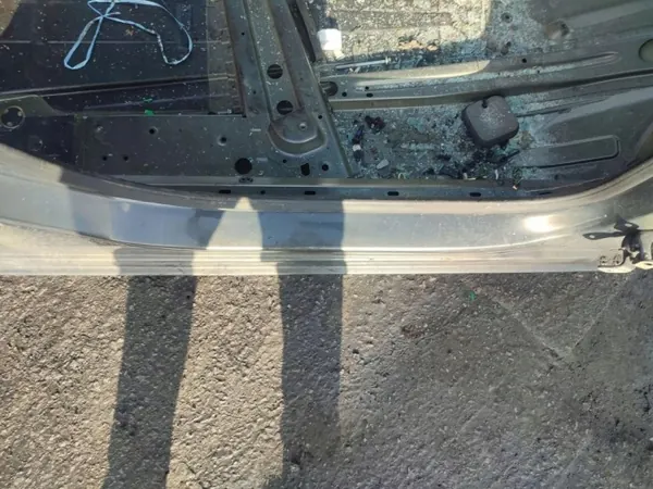OEM 469902 Oikea Keskipilari Opel Astra K:lle 2015-2019 image 4