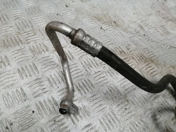 Tuyau de climatisation Dacia Duster II 1.3 TCE 924902890R image 3