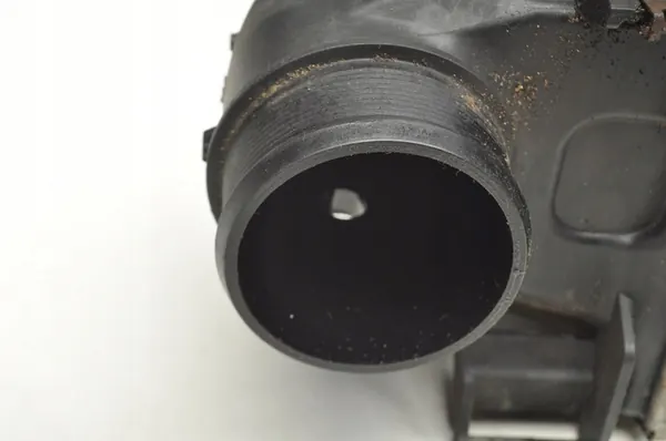 VOLVO S60 II V60 2.5 T5 Intercooler 31338476 image 4