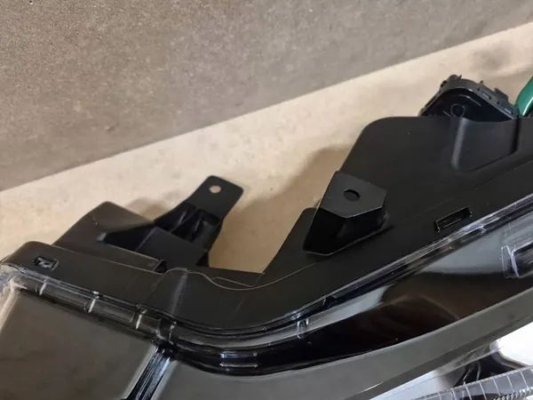 Faros delanteros izquierdo Nissan Leaf II LED Europa 260605SH5A image 7