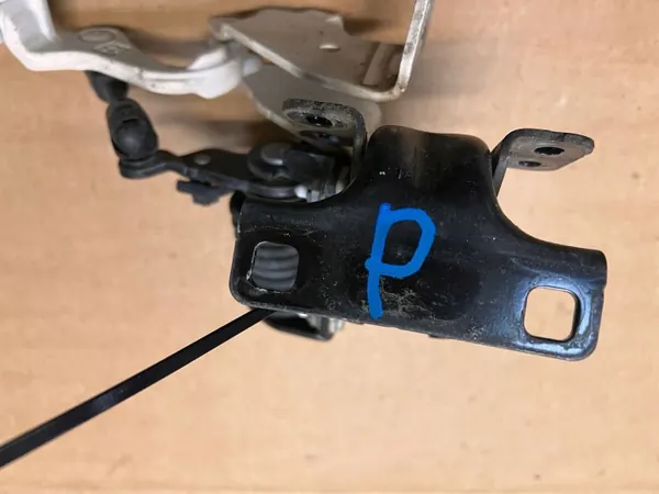 Bisagra Trasera Derecha Mercedes W238 Cabrio OEM A387501600 image 5