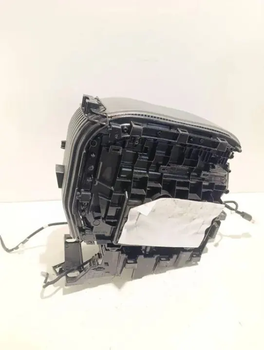 Accoudoir Toyota OEM 58811YY010 - État Utilisé image 6