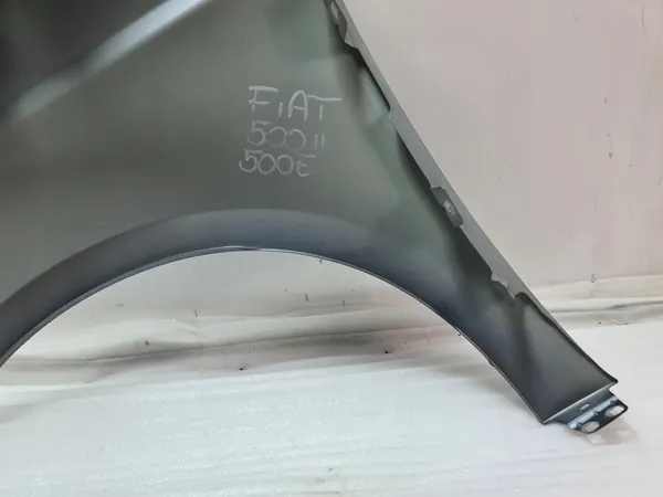 Parafango anteriore destro FIAT 500E Elettrico OEM image 10