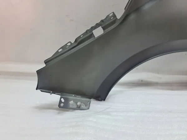 Parafango anteriore destro FIAT 500E Elettrico OEM image 8