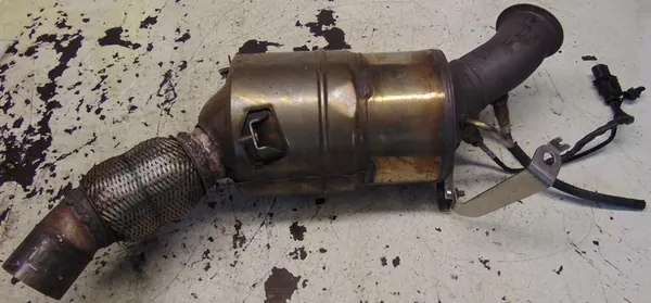 DPF-filterkatalysator BMW 3 E90 E91 2.0 Diesel image 3