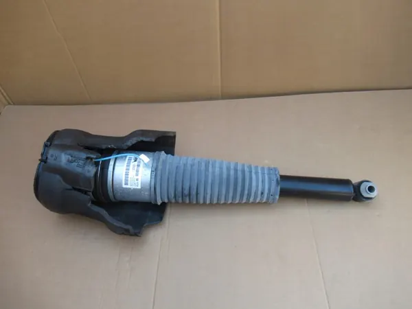 Audi A8 D4 Hinterer Rechter Luftfederbein OEM 4H0616002AB image 3
