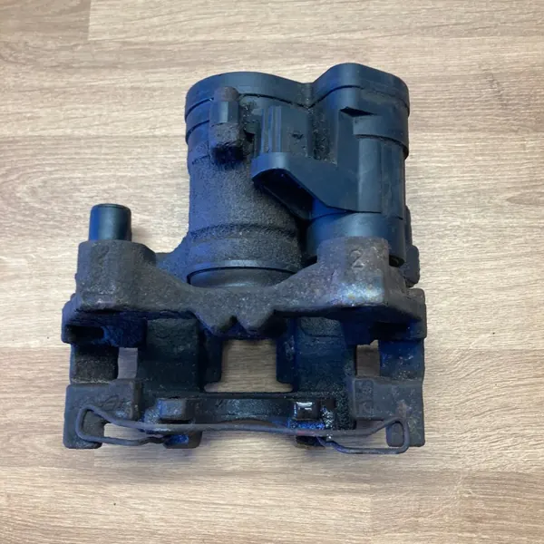 Pinza de freno Audi OE trasera derecha OEM ZACISK HAMULCOWY PRAWY TYŁ image 5