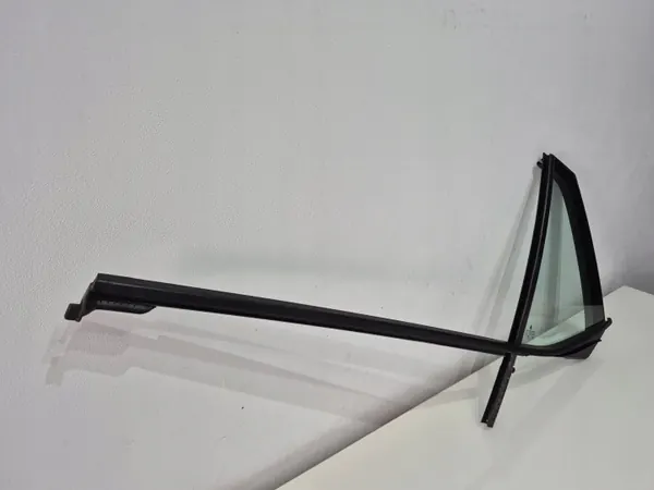 OEM 6V6845213 Raspador Puerta Trasera Izquierda Skoda Fabia III image 3