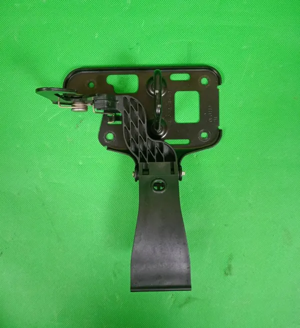 Fecho do capô OEM 8T0823480 para Audi A4 B8 A5 8T image 2