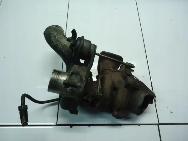Renault Master 2.5 dCi Turbo OEM 715889H067677 image 4