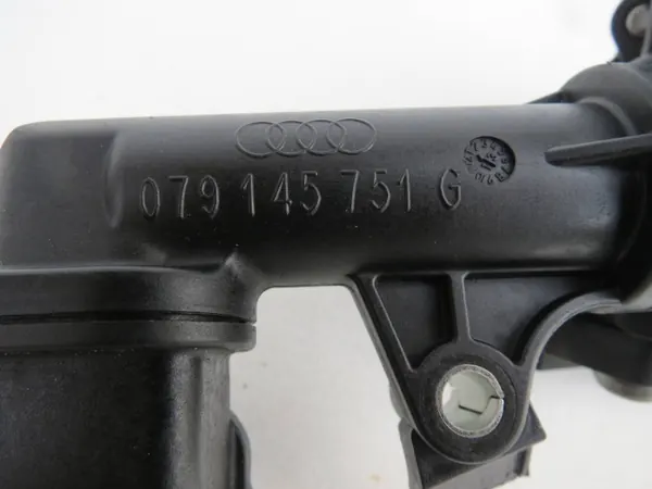 Audi 4.0 TFSI Sähköventtiili OEM 079145751G image 3