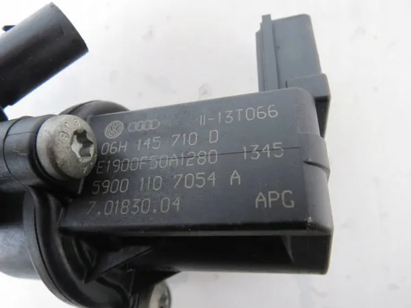 Audi 4.0 TFSI Sähköventtiili OEM 079145751G image 8