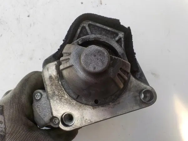 Arrancador Nissan Micra K13 233001HC1A image 6