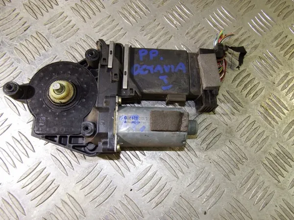 OEM 104415-302 Voorruit rechts regelaar Skoda Octavia image 2