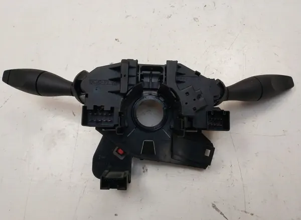 Gecombineerde Lichtschakelaar Ford Focus 1.8 TDCI image 3