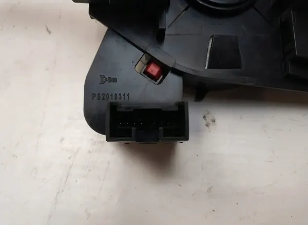 Gecombineerde Lichtschakelaar Ford Focus 1.8 TDCI image 4