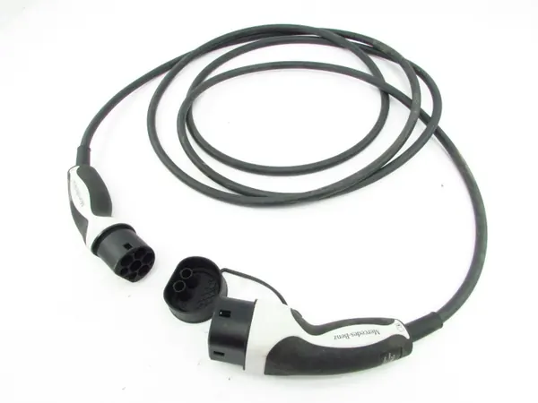 Cable de carga híbrido Mercedes OEM A2137400700 image 2