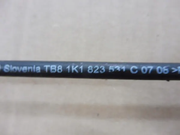 Cabo de bloqueio do capô VW Golf 04-09 OEM 1K1823531C image 2