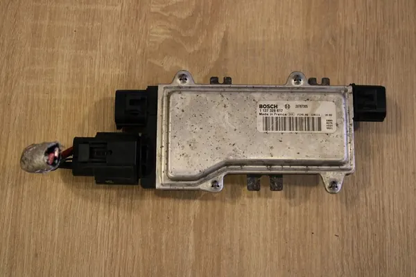 Tuulettimen Ohjausmoduuli Chevrolet Captiva Antara 2.2 OEM 1137328617 image 2