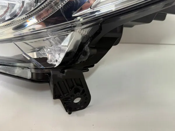 Farol dianteiro esquerdo Full LED Honda HR-V II Lift Koito image 3