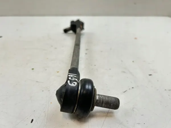 Audi Q4 e-tron Vorderer Stabilisatorlenker OEM MAM82271 image 3