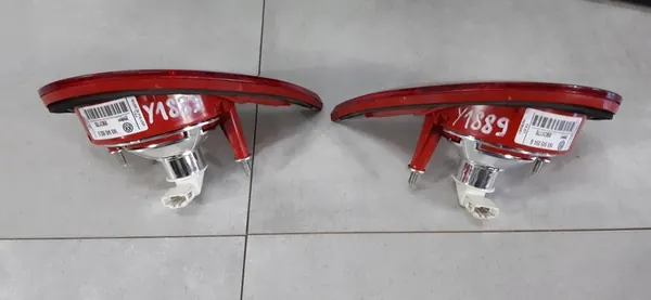 Bakljus Vänster Höger Volkswagen Golf V 1K6945093G 1K6945094G image 5