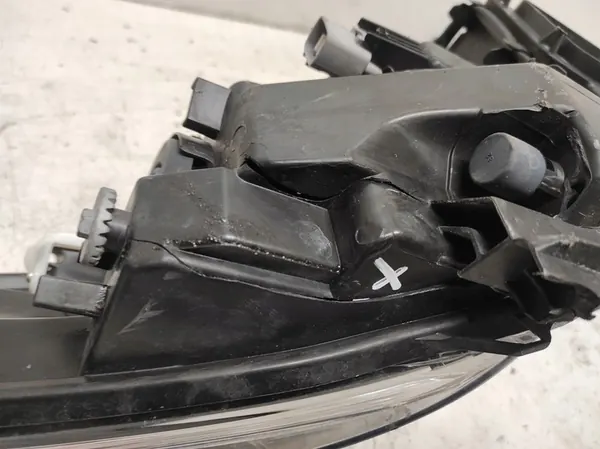 TOYOTA C-HR 16- Faro Izquierdo 81150-F4031-00 image 8