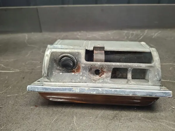 Framaskkopp OEM popielniczka przod mercedes w116 image 6
