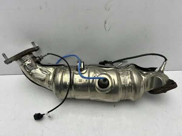 Catalyseur droit OEM MB3G-5L230-HG Ford Ranger image 2