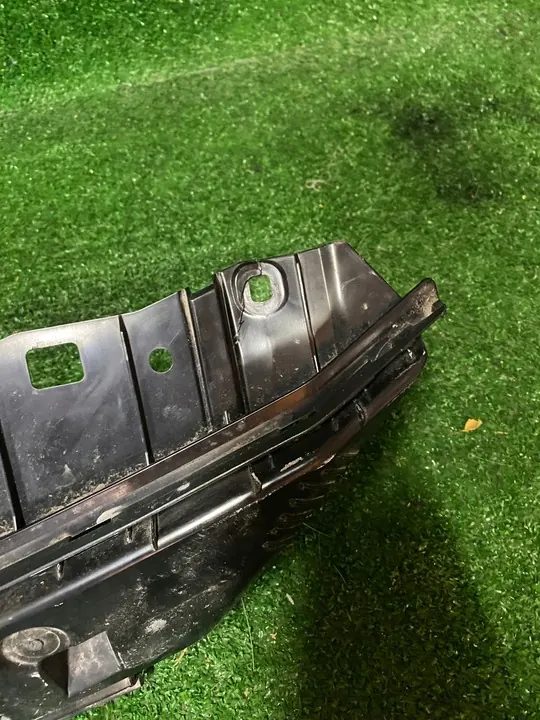 Stötdämpare Framsidan Mercedes GLA W156 A1568851102 image 2