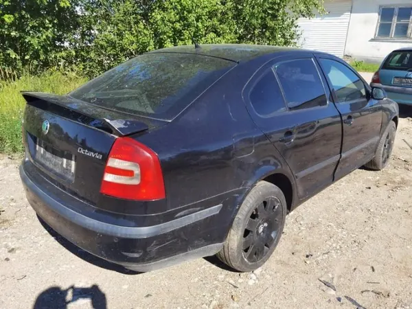 Pompe à huile OEM 11346030811 Skoda Octavia 1.9L image 9