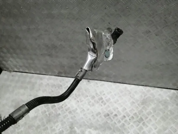 TUBE ADBLUE PEUGEOT 308 T9 1.6 BLUE HDI image 2