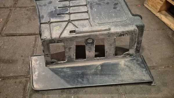 MAN TGS TG3 Kabinenstufe OEM 81.61520-0303/0315 image 6