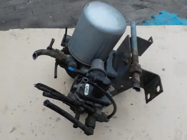 Lufttrockner OSUSZACZ POWIETRZA DAF 105 - Gebrauchtes OEM-Teil image 3