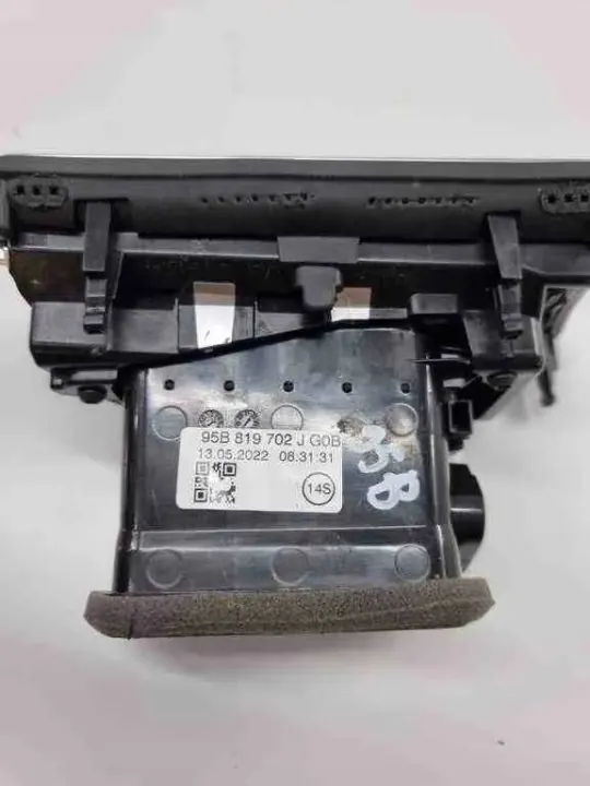 Porsche verwarmingsventilatorrelais OEM 95B819702J - Gebruikt image 6