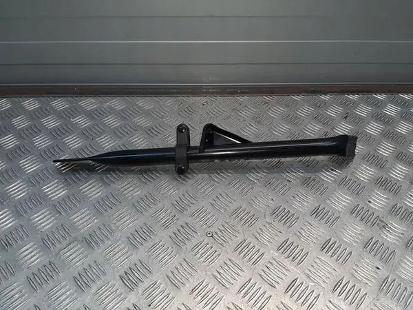 Chevrolet Camaro 2016 Support de Radiateur Avant Gauche image 2