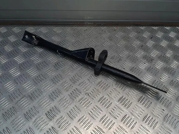 Chevrolet Camaro 2016 Support de Radiateur Avant Gauche image 3