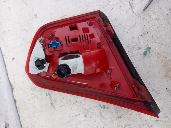 Lámpara trasera derecha Mercedes GLA X156 A1569061458 image 2