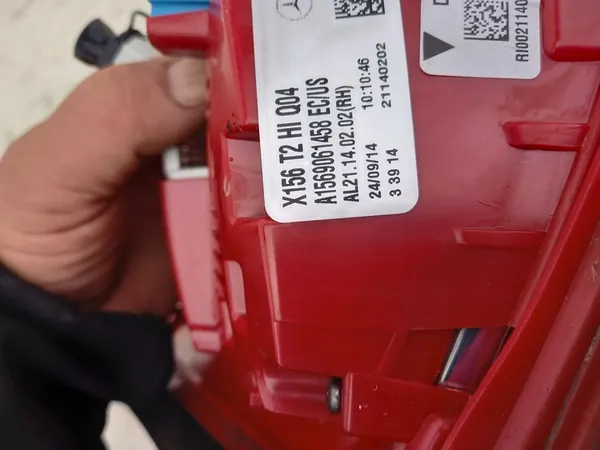 Lámpara trasera derecha Mercedes GLA X156 A1569061458 image 3