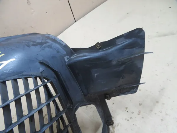 Oikea etupyörän kaari 7P6805912D VW TOUAREG 2010-2018 image 4