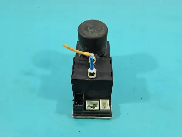 Centrale vergrendelingspomp OEM 8L0862257G voor Audi A3 8L image 3